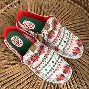 HEYDUDE Women’s Holiday Print Shoes